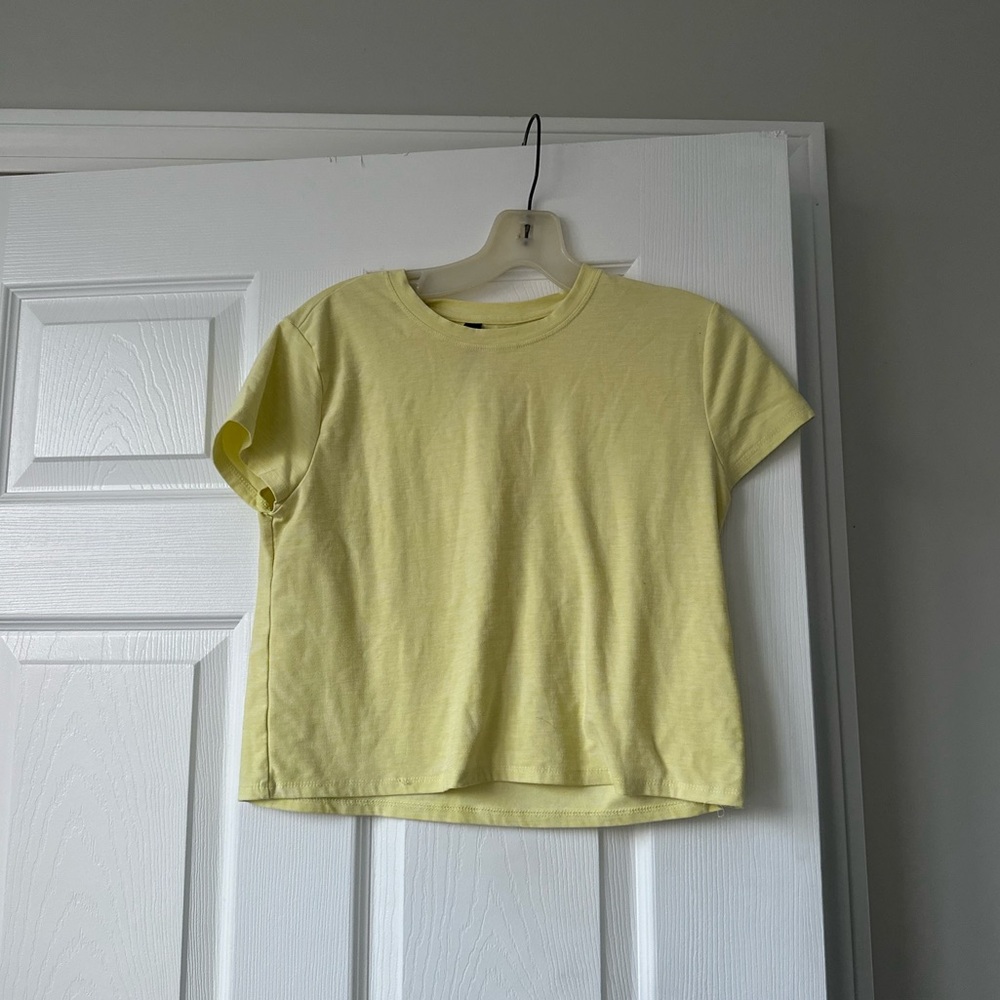 Kodak Light Yellow Athletic Cropped T-Shirt Top